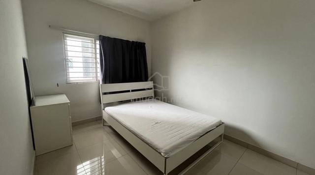 Medium Room for Rent (FEMALE ONLY) @ MAXIM CITYLIGHTS SENTUL,KL 1