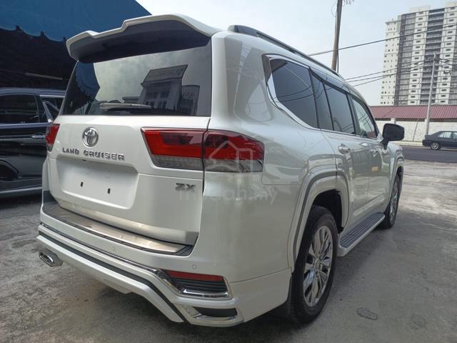 2023 Toyota LANDCRUISER 3.4 ZX FJA300W (A) - 5