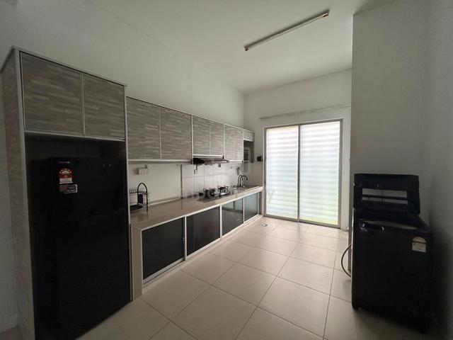 Rumah Sewa Cybersouth Casa View 22x75 Partial Furnished 2 Storey House 1