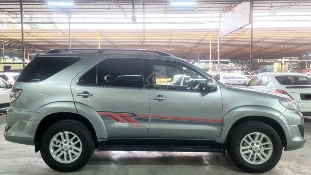 2012 Toyota FORTUNER 2.5 G TRD SPORTIVO (A)1 OWNER - 5