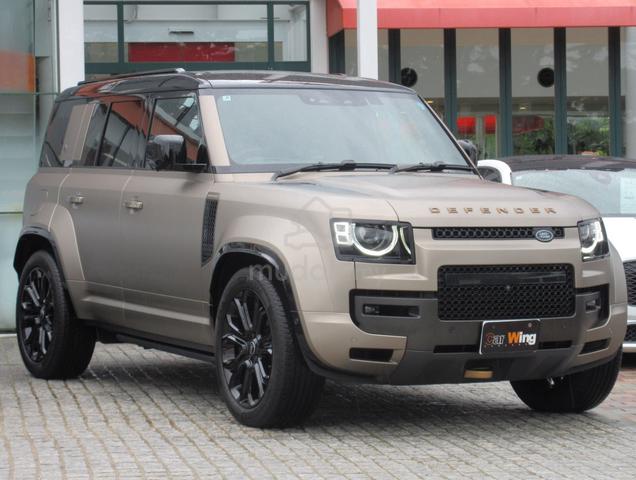700km2025 Land Rover DEFENDER 4.4 110 P635 OCTA V8 - 1