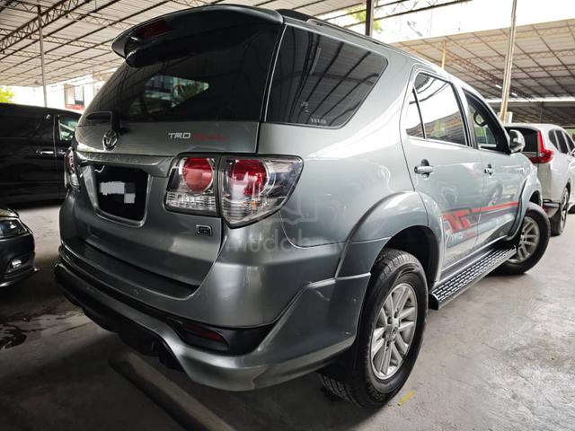 2012 Toyota FORTUNER 2.5 G TRD SPORTIVO DIESEL 7S - 2