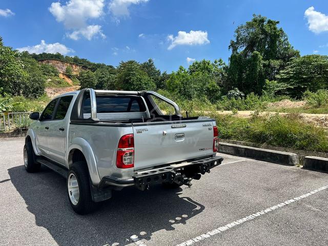 2016 Toyota HILUX 2.5 G TRD SPORTIVO (A) - 4