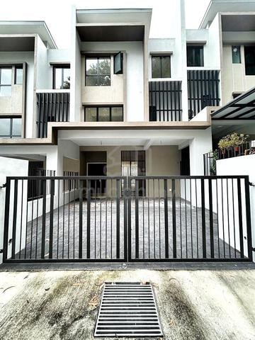 [NEW BRAND] 3 Storey Super Link Nassim Heights Ukay Bistari Ulu Klang 1