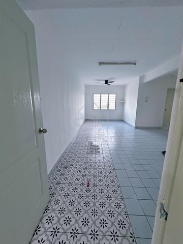 Rumah Pangsa Permas Jaya 1
