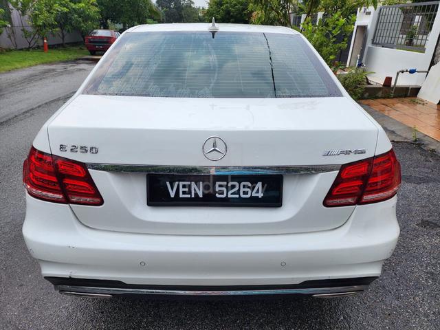 2013 Mercedes Benz E-CLASS 2.0 250 AMG W212 - 2
