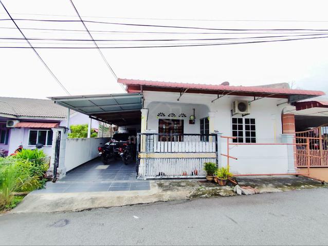 [SEMI D TAMAN DESA IXORA,SENAWANG] Semi D setingkat untuk dijual 1