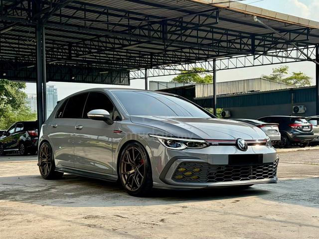 2023 Volkswagen GOLF 2.0 GTI (A) - 1