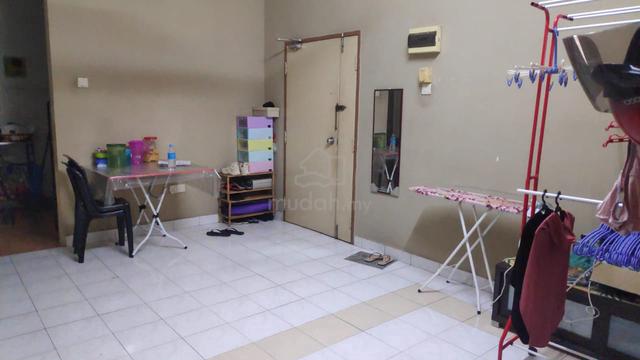 Apartment Pesona 1
