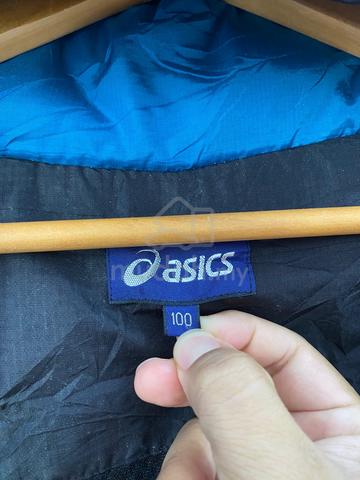 ASICS Y2K Black Blue Colorblock Hooded Jacket - photo 3 of 6