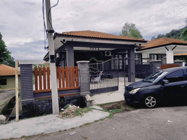 [Murah below Market]Semi D Setingkat Taman Muzafar Height Ayer keroh 1