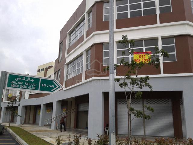 Corner Lot For Rent 1