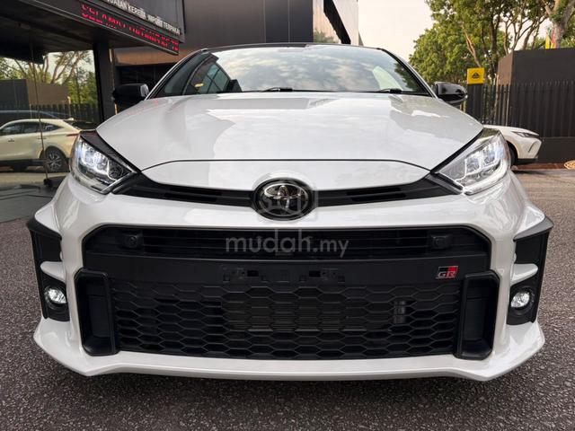 2021 Toyota YARIS 1.5 GR (A) Full Spec Low Mileage - 3