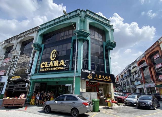 SPACIOUS RENOVATED CORNER GROUND FLOOR SHOP at PUSAT BANDAR PUCHONG 1