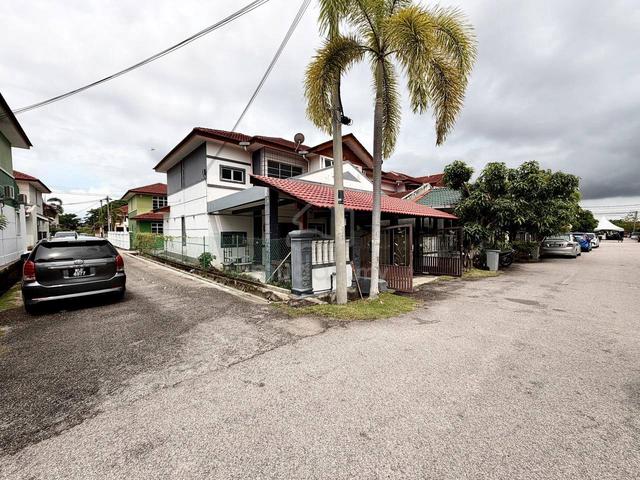 Freehold MCL End Lot Teres 2 Tingkat Taman Merak Bukit Katil Melaka 1