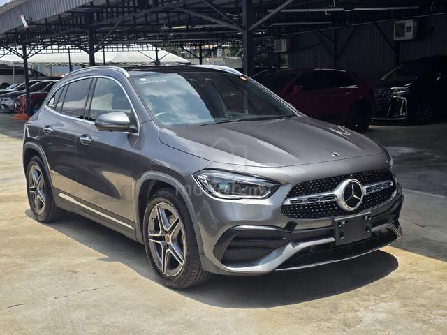 PERFECT Mercedes Benz GLA180 AMG PROOF LEATHER - 1