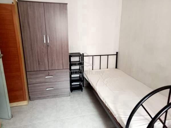 Walk 🚶LRT & Lotus Private ✨Furnished Room SetiaWalk Pusat Bdr Puchong 1