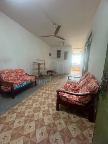 Desa Mentari Flat (Block 11) 1
