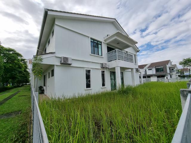 CORNER 3,375 LAND AREA | Double Storey Ceria Residence Cyberjaya 1