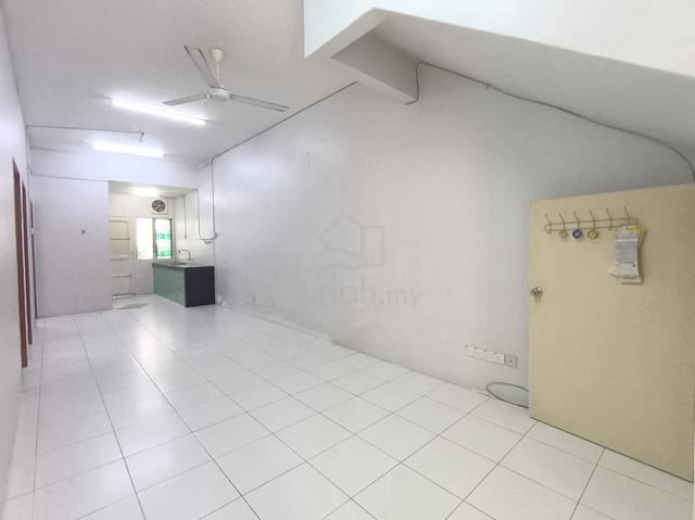 Pearl Villa Bandar Saujana Putra Townhouse Rumah Tingkat Bawah 1