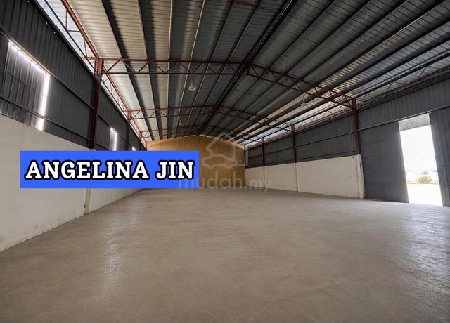 WAREHOUSE / FACTORY 7,500sqft FOR RENT - (SIMPANG AMPAT,PENANG) 1