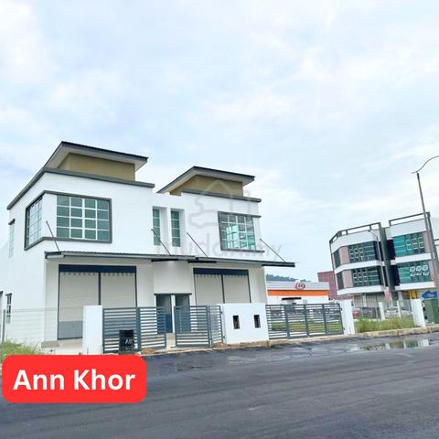 Semi-D Light Industrial 1.5 Storey CORNER LOT @ Kangar Jaya Perlis 1