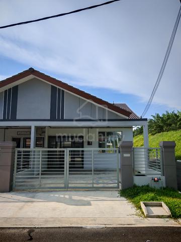 House For Rent (Single Storey Terrace Taman Botani Parkland Jasin) 1