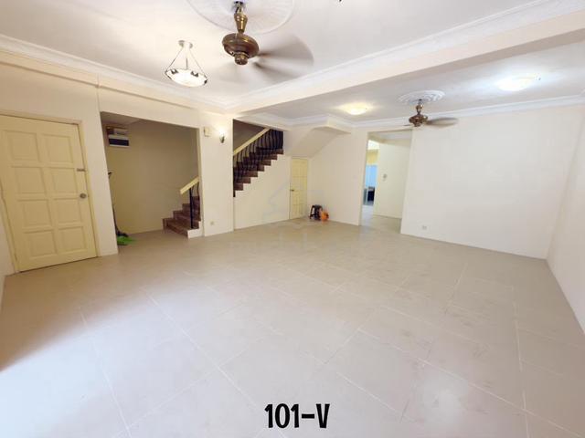 RENO & EXTENDED !! 24x80 4R3B Bukit Rimau Double Storey Kota Kemuning 1