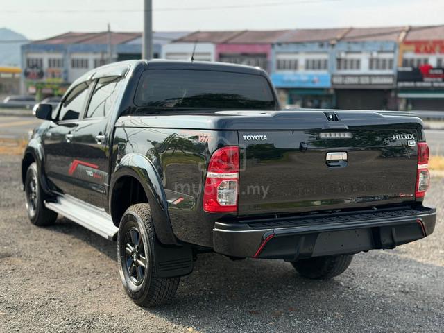 2015 Toyota HILUX 2.5 G TRD SPORTIVO (A) - 3