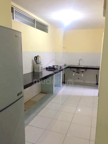 BILIK SEWA PEREMPUAN - ALPHA VILLA APARTMENT - Near LRT WANGSA MAJU 4