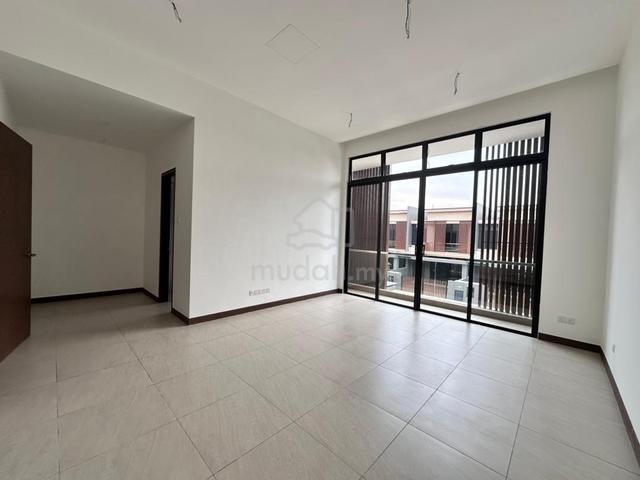Aurora Sentral Resort Villas @ Iskandar Puteri New 2 Storey Terrace 4
