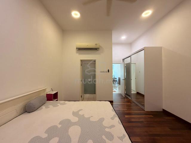 Ferringhi Residence 1