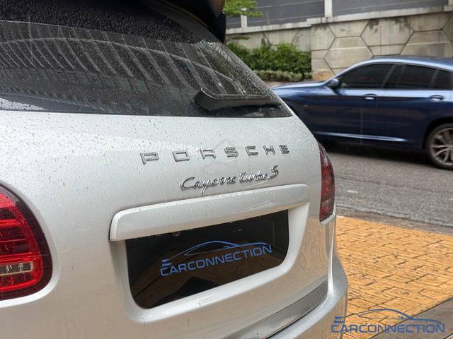 2010 Porsche CAYENNE 4.8 TURBO 958 (A) - 5