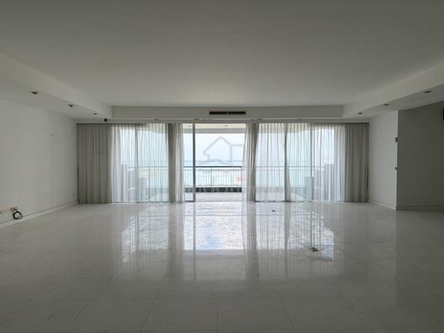 The Regency (Persiaran Gurney) 1