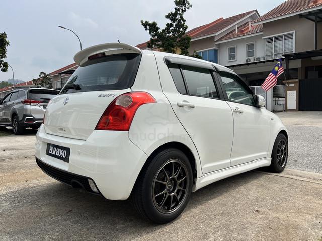 2012 Suzuki SWIFT 1.5 GLX FACELIFT (A) - 5