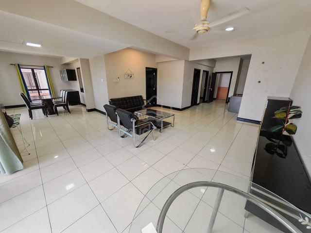 Marina Court 1