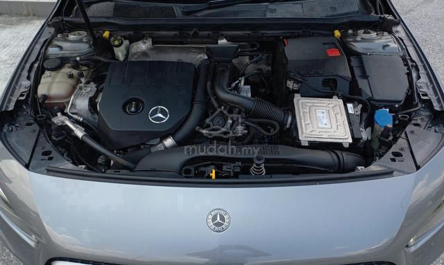 2019 Mercedes Benz A200 1.3 (A) AMG HATCHBACK - 4