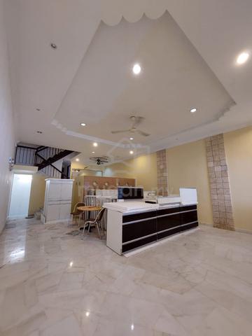 Tmn Bukit Utama 2.5 Sty Hse 5R3B 20x92 2600sf Renovated Ampang Sel 1