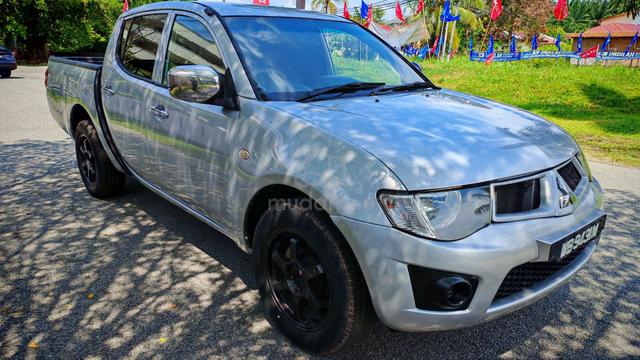 2015 Mitsubishi TRITON 2.5 LITE KA4TNJNMFR (M) - 2