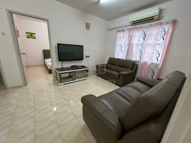 Permai Lake View Apartment 1