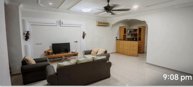 3 storey fully furnished 1