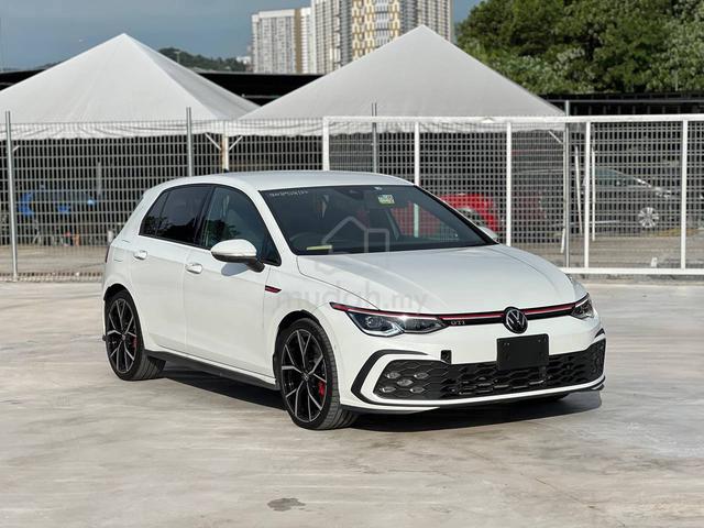 PROMO Volkswagen GOLF GTI MK8 2.0T HUD 19"RIMS - 1