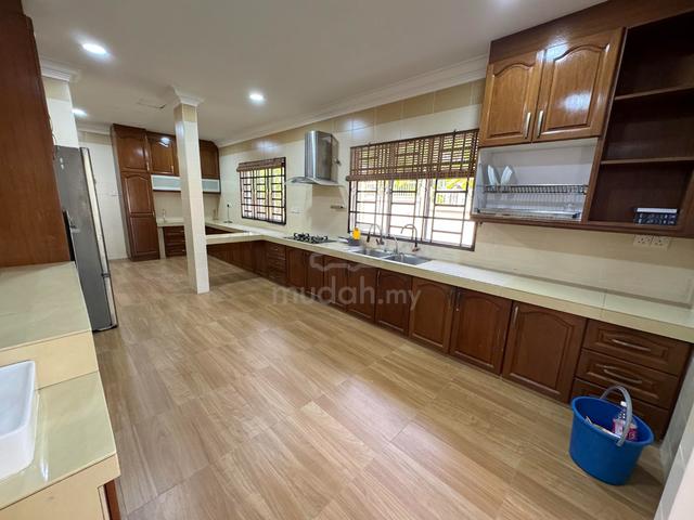 Renovated Double Storey SEMI D Corner In S2 Acacia For Sale 1