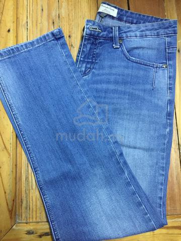 Carousel Image