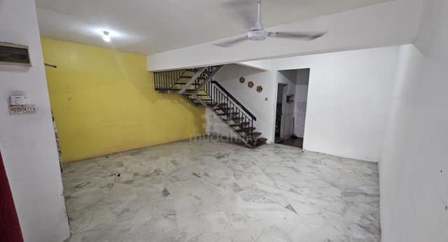 [ Parking+Nice ] 2sty House , Jalan Seroja , Bukit Beruntung , Rawang 1