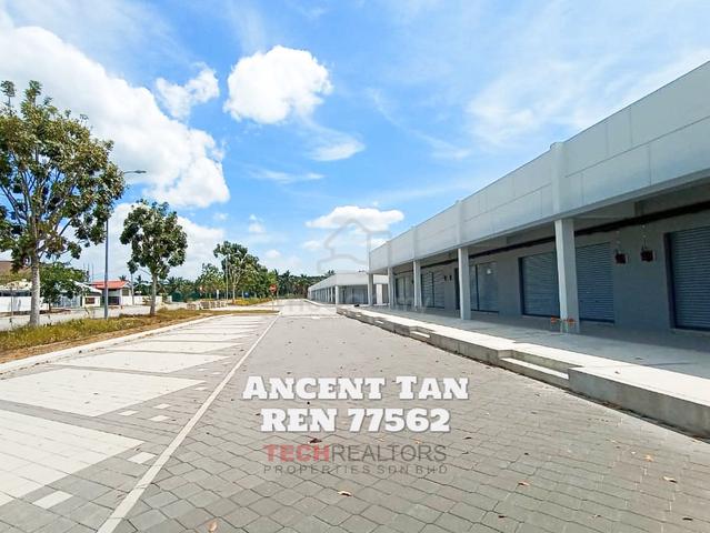 FOR RENT|Single Storey Shop Lot Banyan Avenue 1
