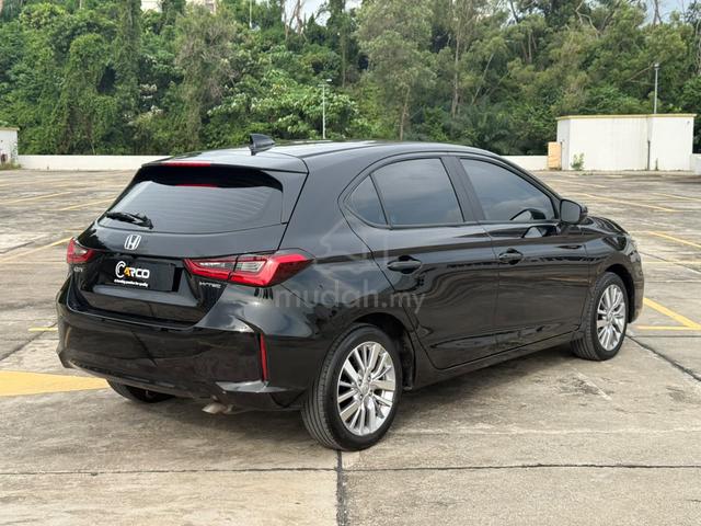 Honda CITY 1.5 V HATCHBACK (A) Full Services Reco! - 2