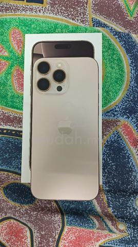 iPhone 16 Pro Max - photo 6 of 6