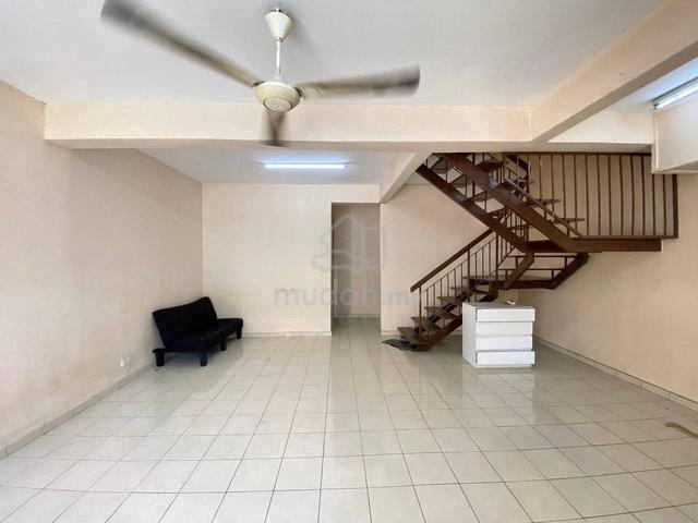 Double Storey Seksyen 8 Bandar Baru Bangi (Facing Open/Non Bumi Lot) 1