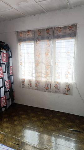 RUMAH TERES 2 TINGKAT LOW COST Tanah Putih Baru 1